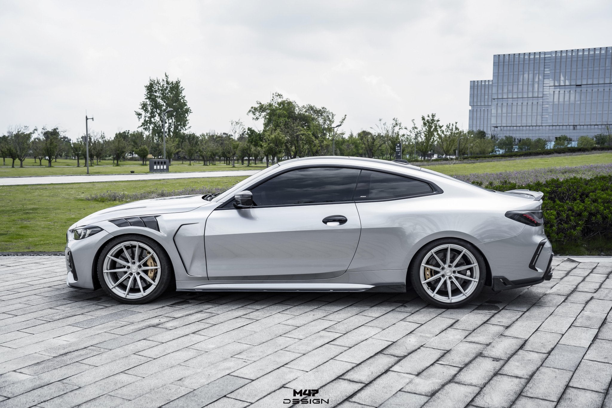 M47 - BMW 4 SERIES G22 DRY CARBON FIBER SIDE SKIRTS V2 - Aero Carbon UK