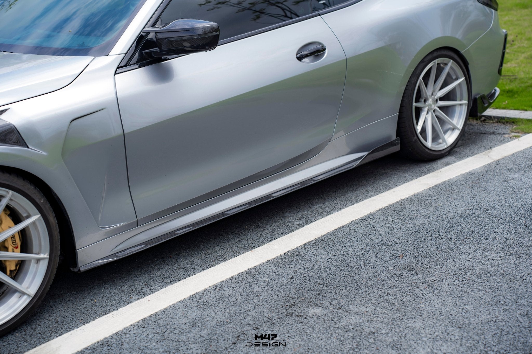 M47 - BMW 4 SERIES G22 DRY CARBON FIBER SIDE SKIRTS V2 - Aero Carbon UK