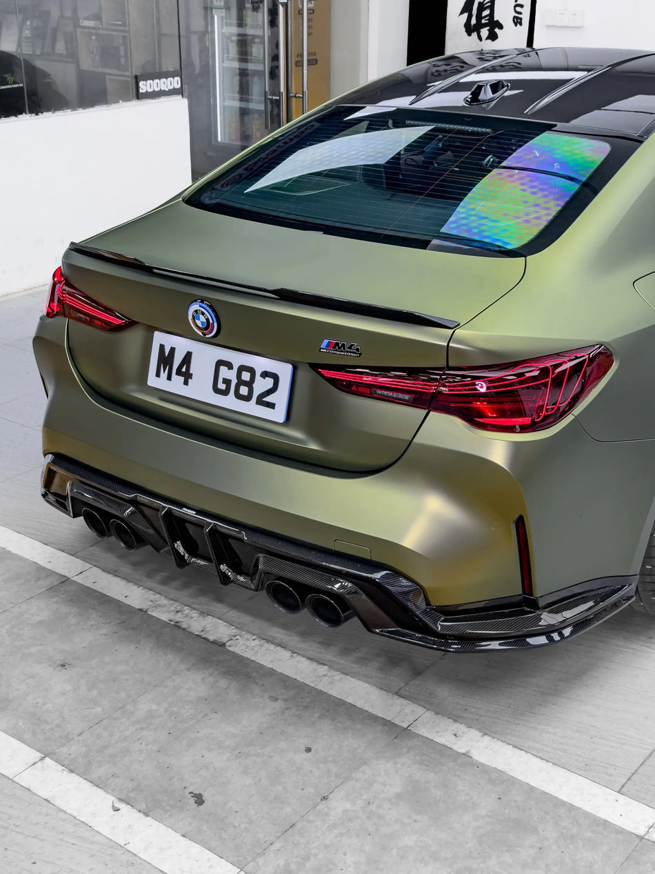 IVANSON - BMW M4 G82 DRY CARBON FIBER REAR SPOILER