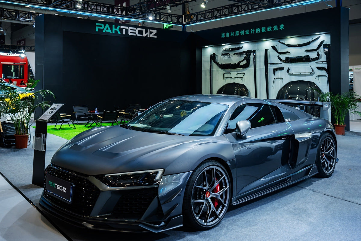 PAKTECHZ - AUDI R8 GEN 2 2016-2023 FULL DRY CARBON FIBRE BONNET - Aero Carbon UK