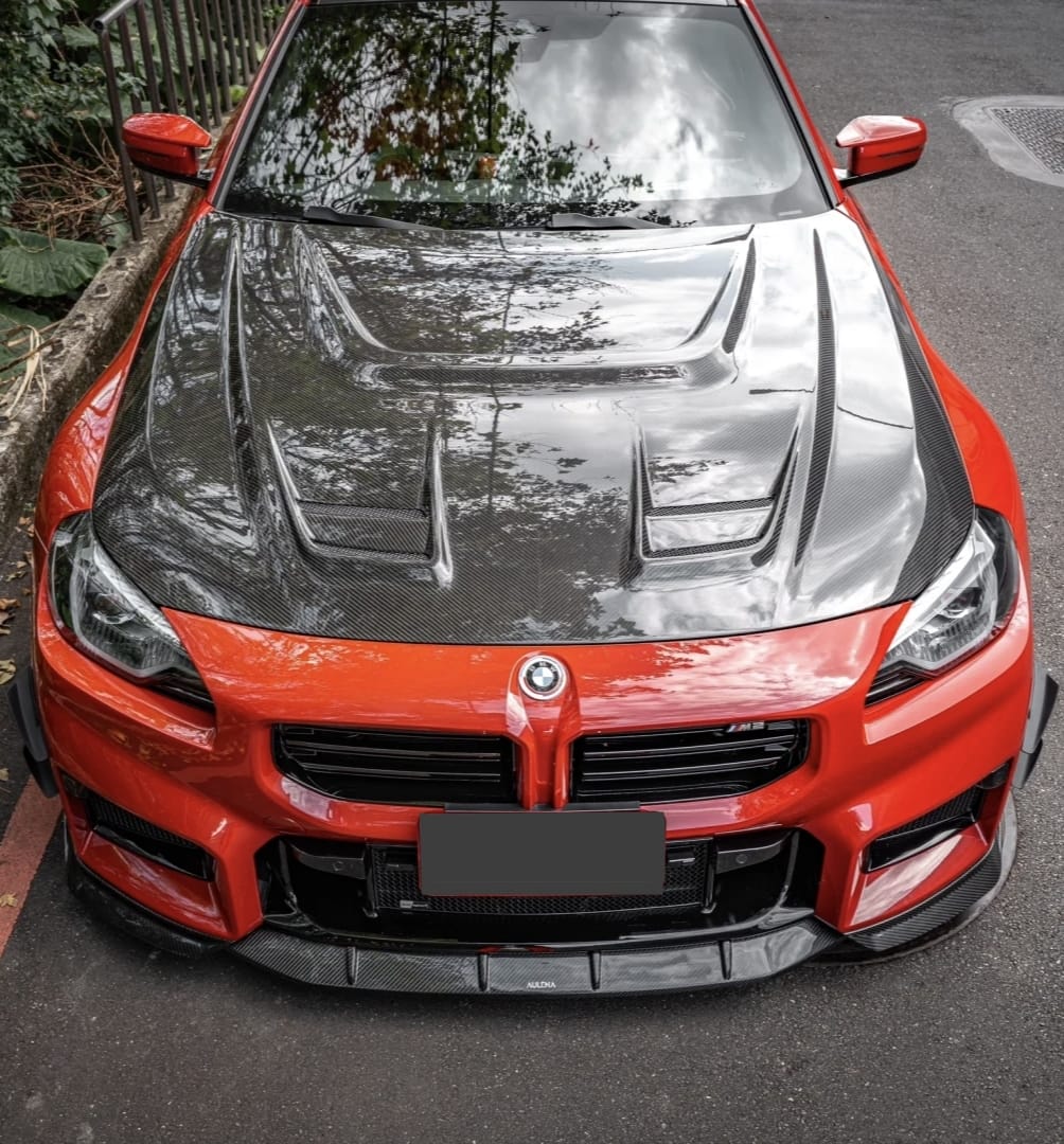 PAKTECHZ - BMW M2 G87 DRY CARBON FIBRE FRONT BONNET HOOD - Aero Carbon UK