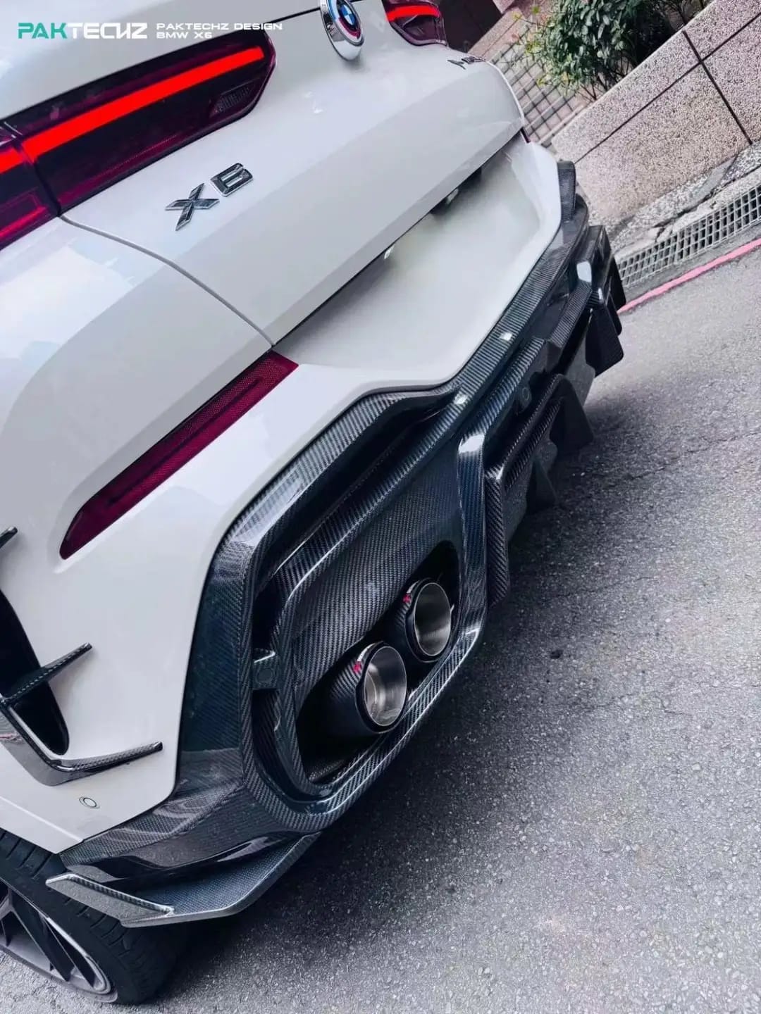 PAKTECHZ - BMW X6 G06 DRY CARBON FIBER REAR DIFFUSER - Aero Carbon UK