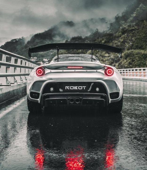 ROBOT - LOTUS EVORA 2018-2021 FRP / CARBON FIBRE REAR BUMPER AND DIFFUSER - Aero Carbon UK