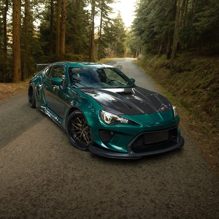 ROBOT - TOYOTA GT86 ZN6 2012-2021 FRP / CARBON FIBRE COMPLETE WIDEBODY KIT - Aero Carbon UK