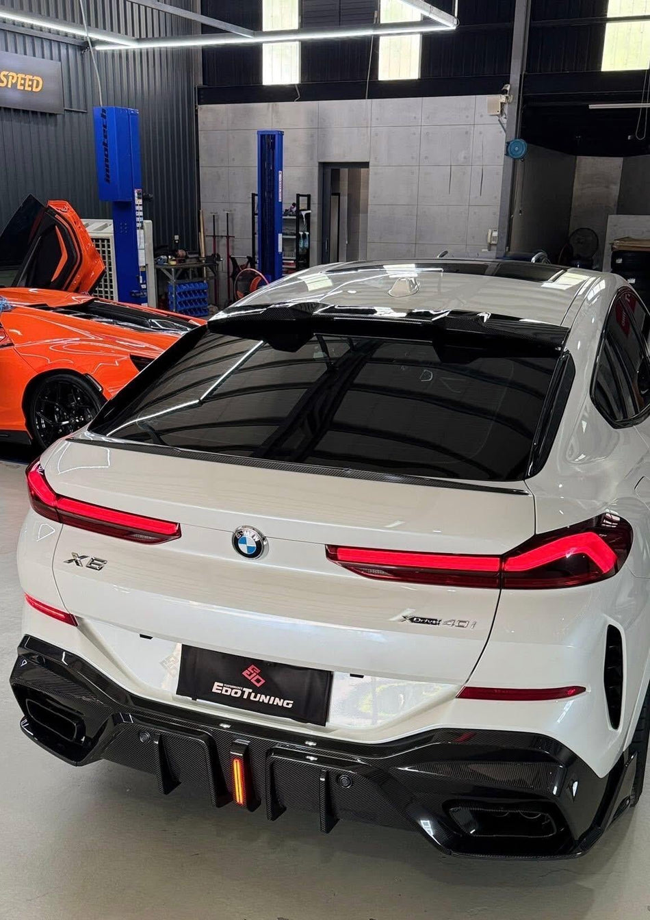 SOOQOO - BMW X6 G06 DRY CARBON REAR LED DIFFUSER - Aero Carbon UK