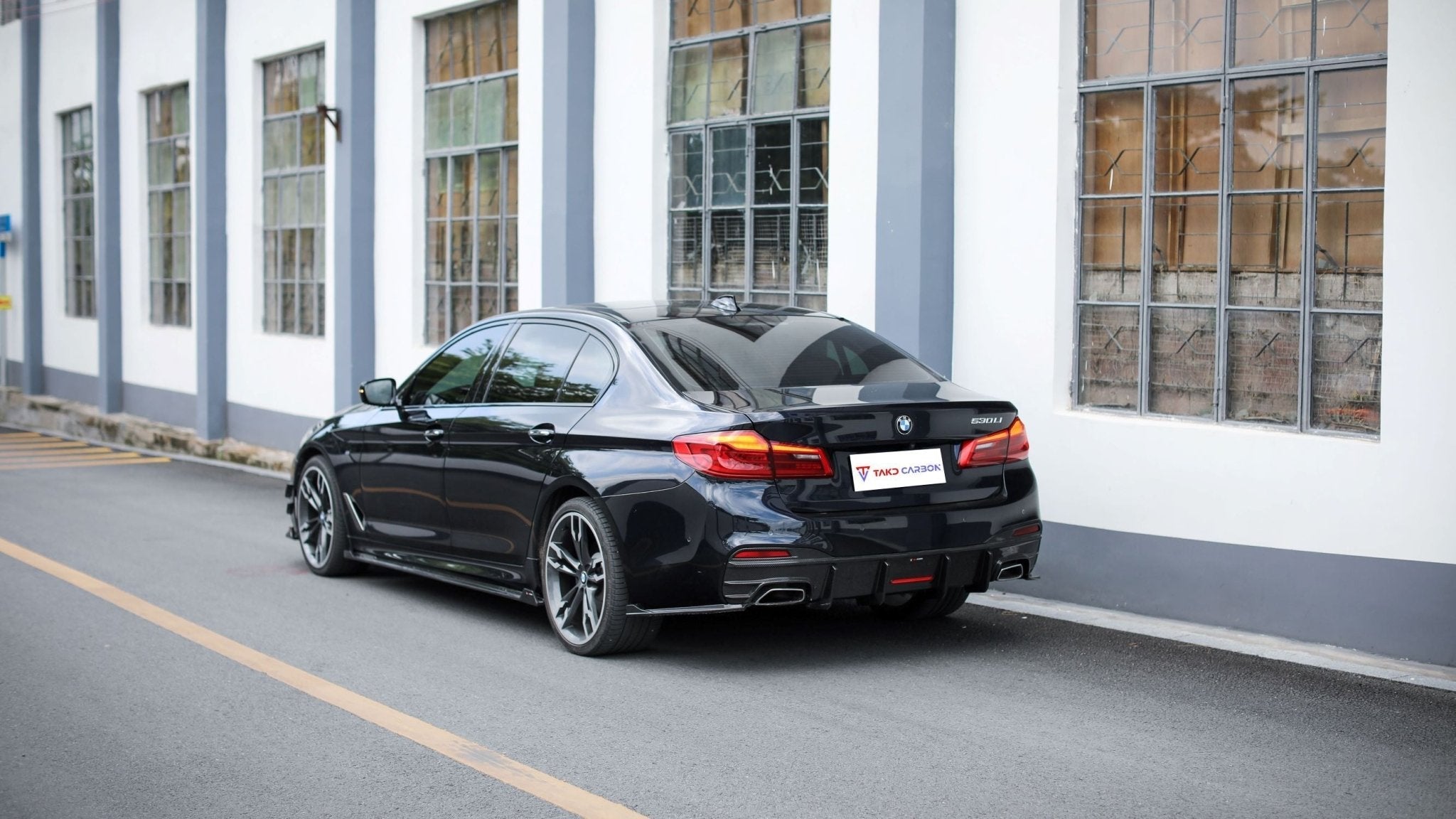 TAKD – BMW 5 SERIES G30 PRE LCI CARBON REAR DIFFUSER + REAR SIDE SKIRTS - Aero Carbon UK