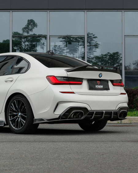 VENOM SPORT - BMW 3 SERIES G20 DRY CARBON FIBER DUCKTAIL SPOILER - Aero Carbon UK