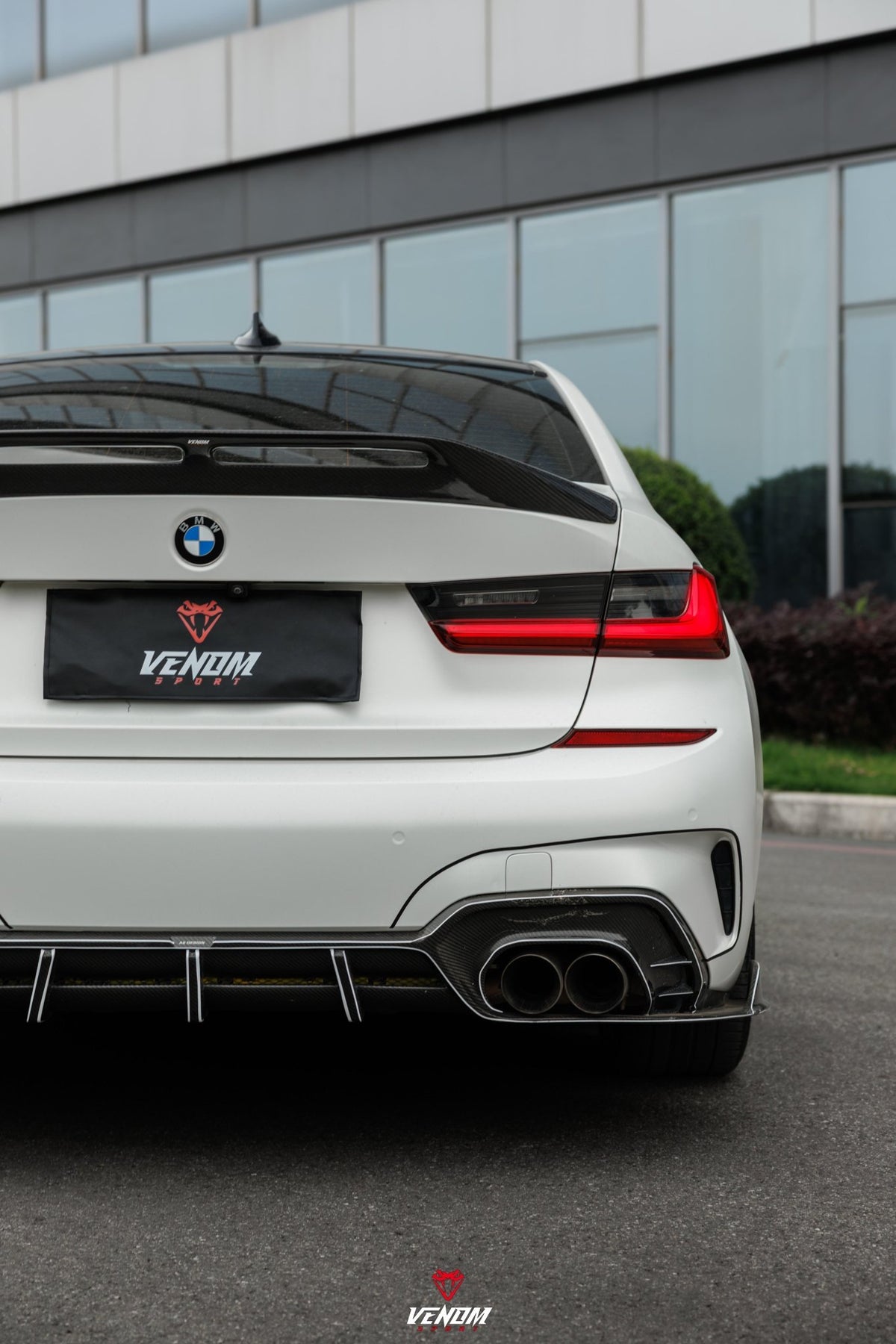 VENOM SPORT - BMW 3 SERIES G20 DRY CARBON FIBER DUCKTAIL SPOILER - Aero Carbon UK