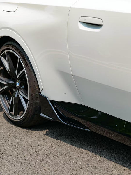 VTEN - BMW 2 SERIES G42 / M240I PP GLOSS BLACK SIDE SKIRTS - Aero Carbon UK