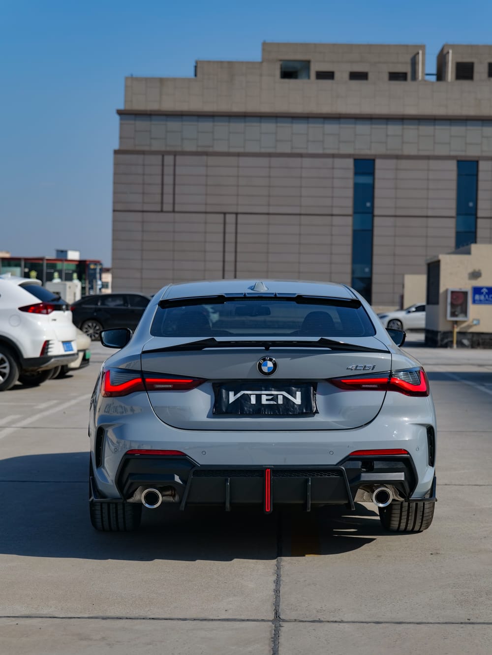 VTEN - BMW 4 SERIES G22 ABS GLOSS BLACK LED REAR DIFFUSER - Aero Carbon UK