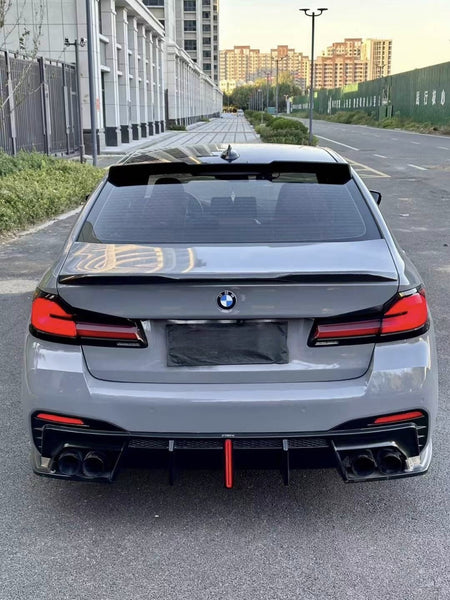 VTEN - BMW 5 SERIES G30 LCI PP GLOSS BLACK FULL BODY KIT BUNDLE - Aero Carbon UK