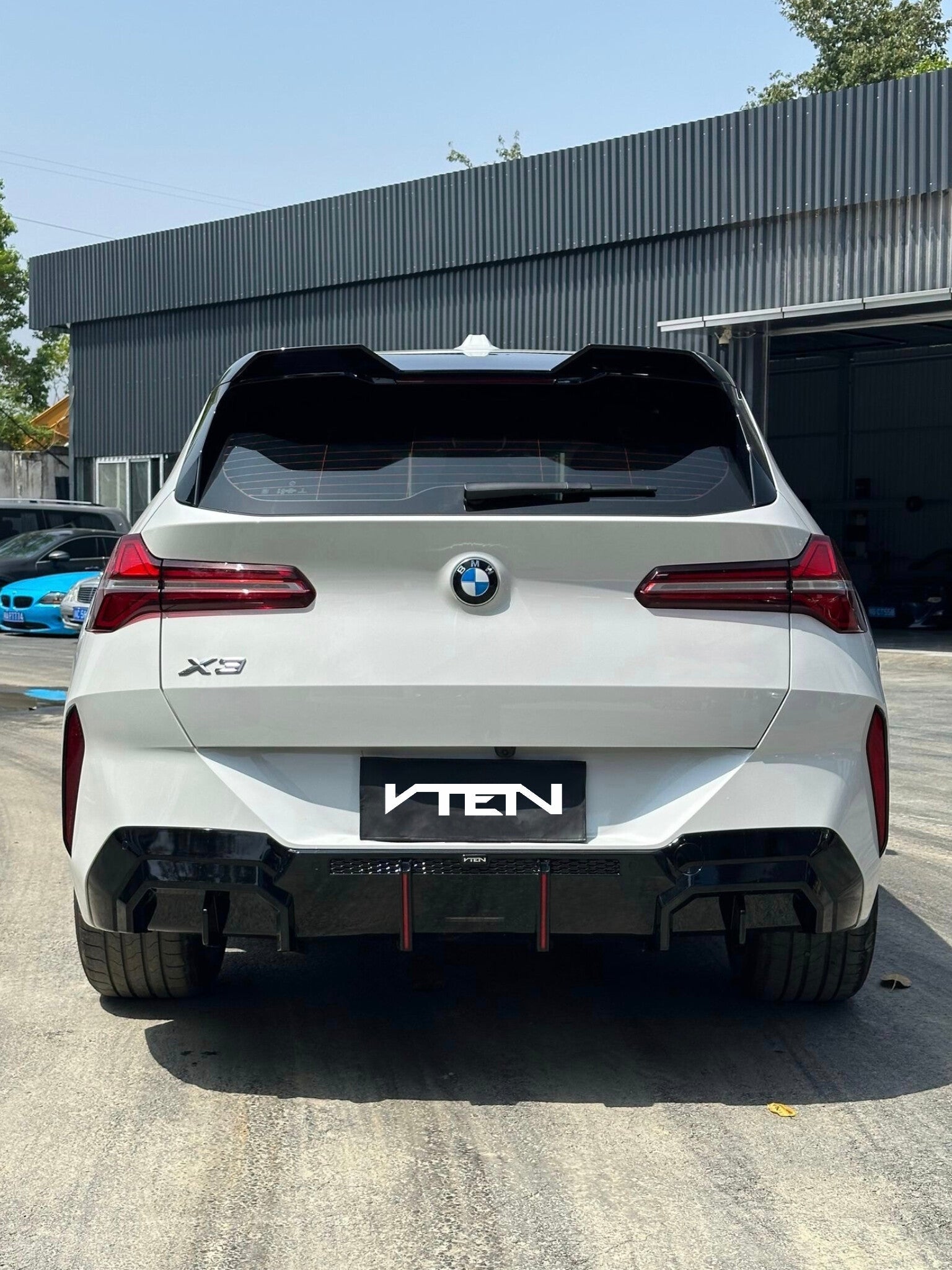 VTEN - BMW X3 G45 2025+ GLOSS BLACK REAR LED DIFFUSER - Aero Carbon UK