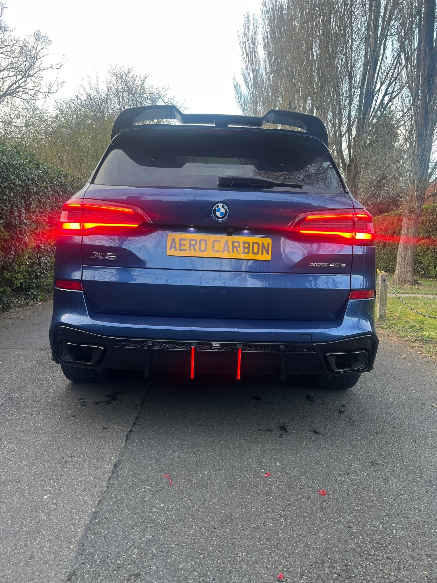 VTEN - BMW X5 G05 GLOSS BLACK LED REAR DIFFUSER - Aero Carbon UK