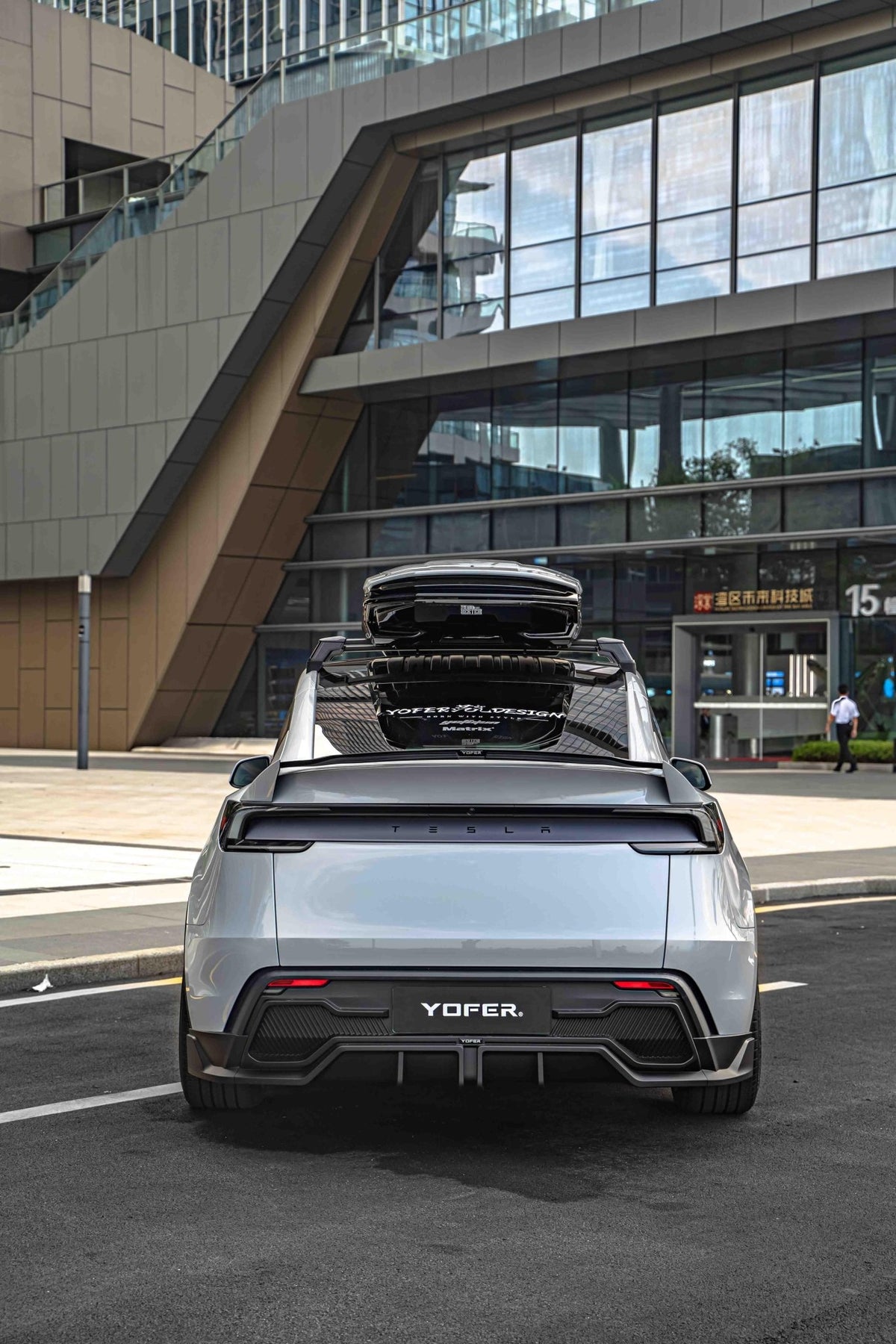 YOFER - TESLA MODEL Y JUNIPER REFRESH 2025+ FRP REAR DIFFUSER - Aero Carbon UK