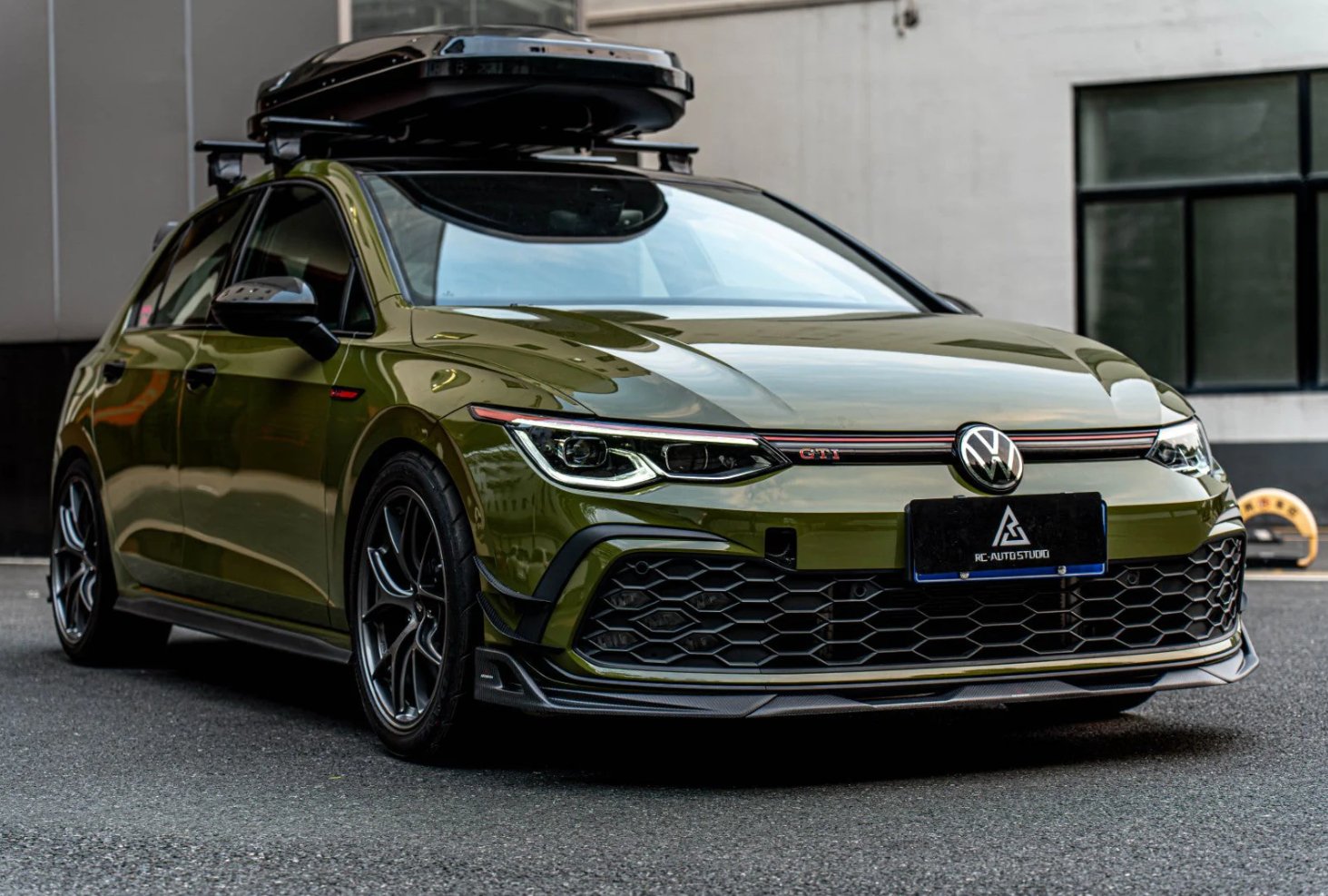 AE DESIGN VOLKSWAGEN GOLF MK8 GTI R LINE CARBON FIBRE FRONT LIP ae-design-volkswagen-golf-mk8-gti-r-line-carbon-fibre-front-lip