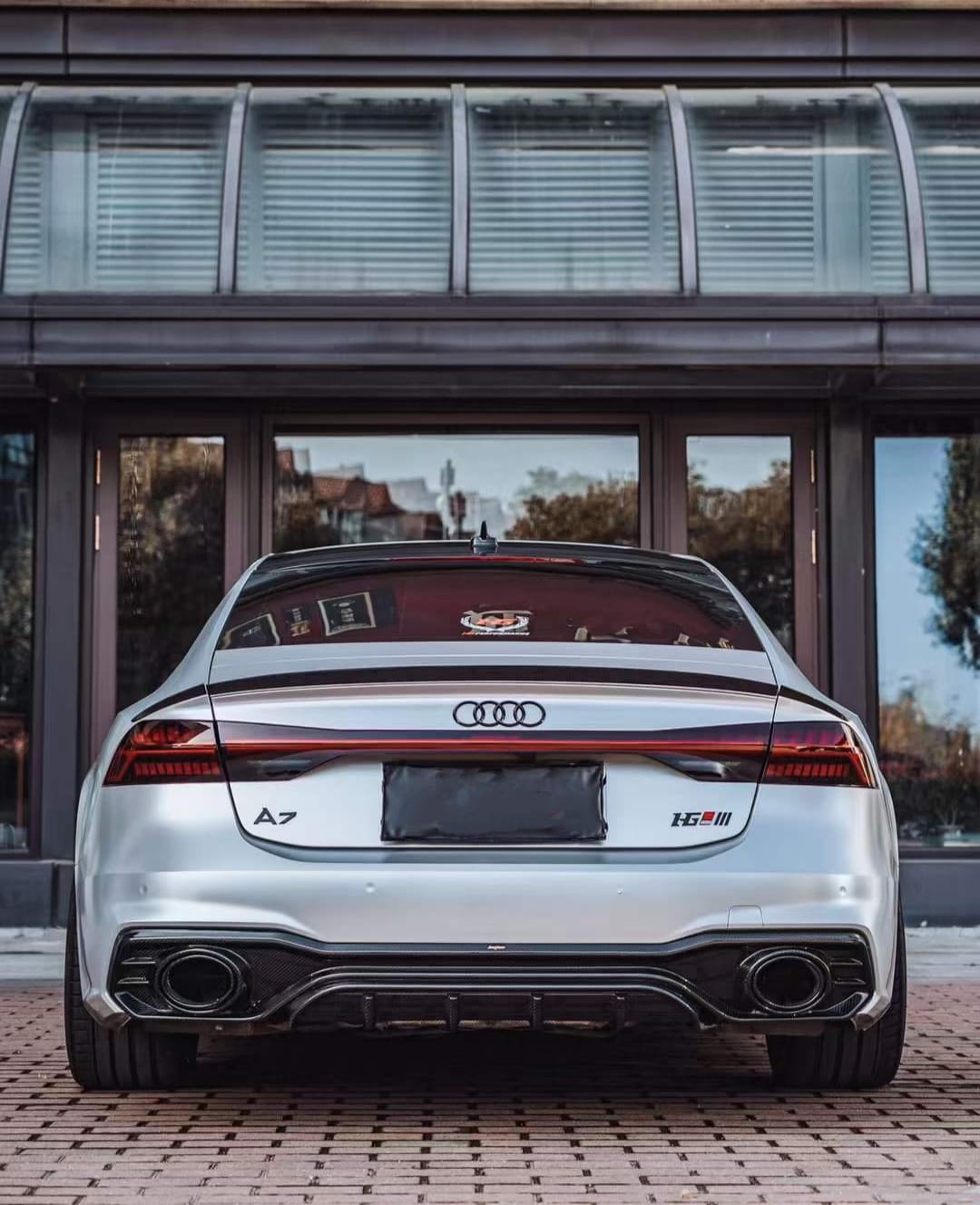 Audu A7 Rear BCTXE - AUDI A7 / S7 C8 2018+ CARBON FIBRE REAR DIFFUSER – Aero Carbon UK
