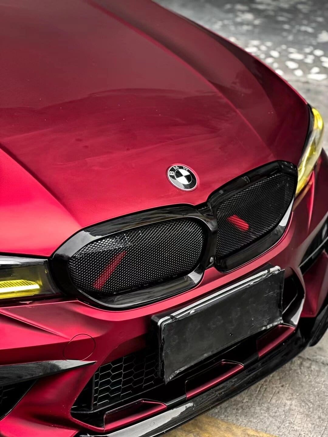 BMW 3 SERIES G20 LCI - Gloss black LED quad diffuser BMW 3 SERIES G20 LCI - Gloss black LED quad diffuser