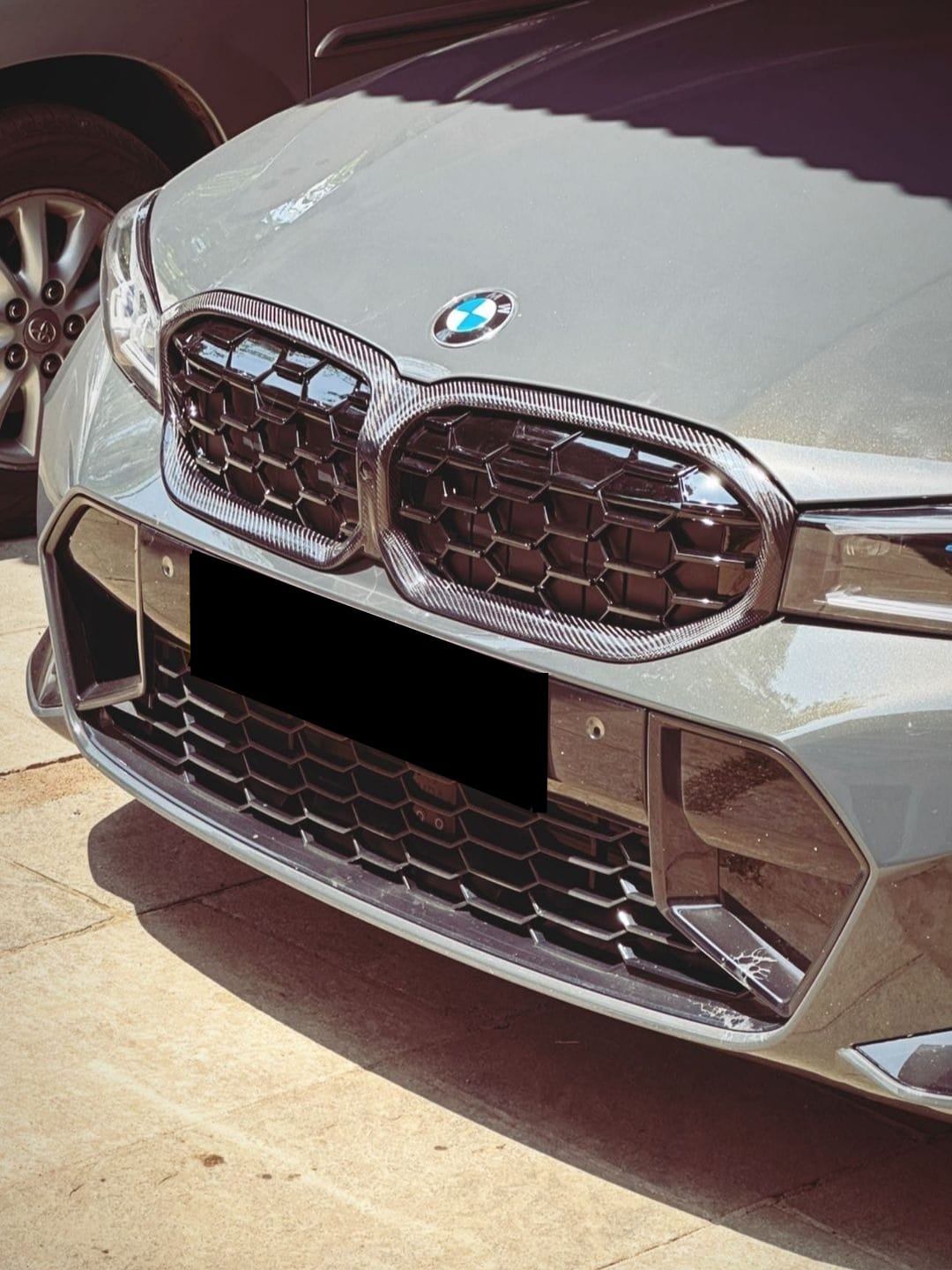 AERO CARBON - BMW 3 SERIES G20 LCI 2023+ CARBON FIBRE DIAMOND GRILL - Aero Carbon UK