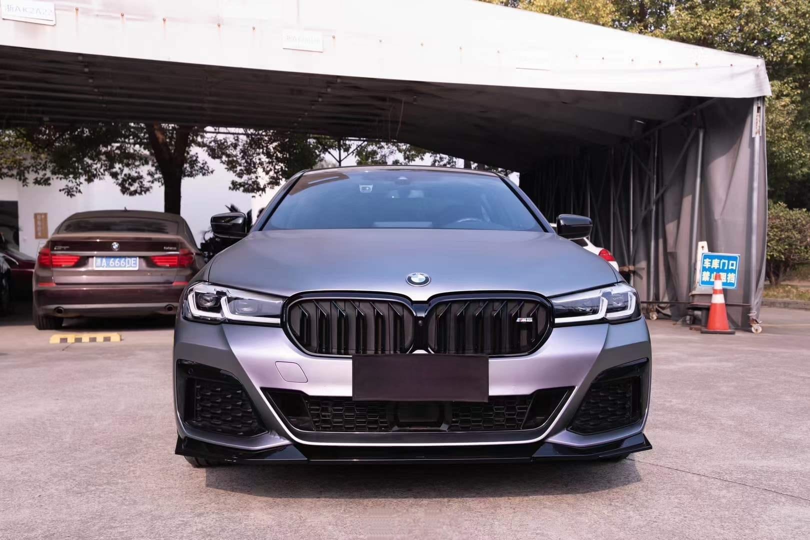 AERO CARBON - BMW 5 SERIES G30 LCI ABS GLOSS BLACK FRONT LIP - Aero Carbon UK