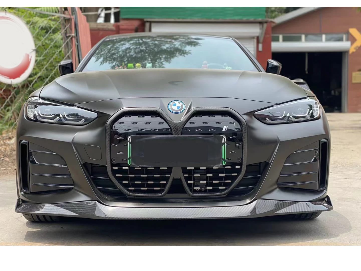 AERO CARBON - BMW i4 G26 CARBON FIBRE FRONT GRILL ADD ON - Aero Carbon UK