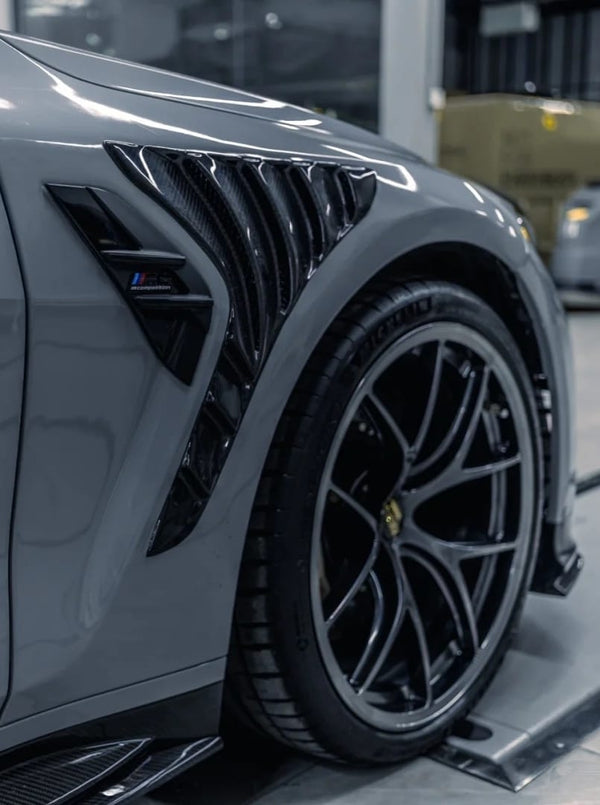 AERO CARBON - BMW M3 G80 / M4 G82 DRY CARBON FIBRE SIDE FENDERS