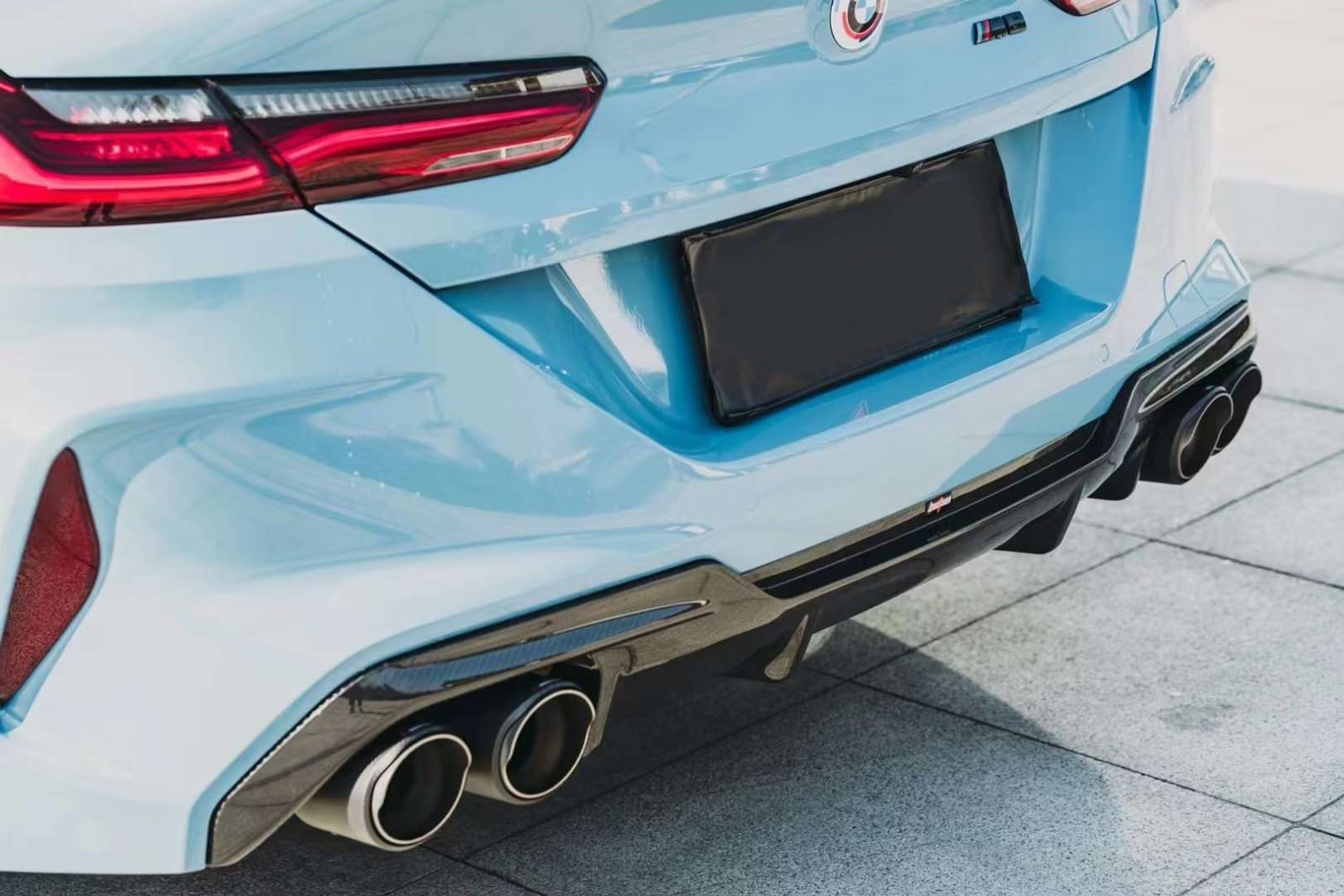 AERO CARBON - BMW M8 F93 GRAN COUPE CARBON FIBRE REAR DIFFUSER BX STYLE AERO CARBON