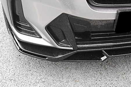AERO CARBON - BMW X3 G01 / X4 G02 LCI GLOSSY BLACK FRONT LIP V STYLE - Aero Carbon UK
