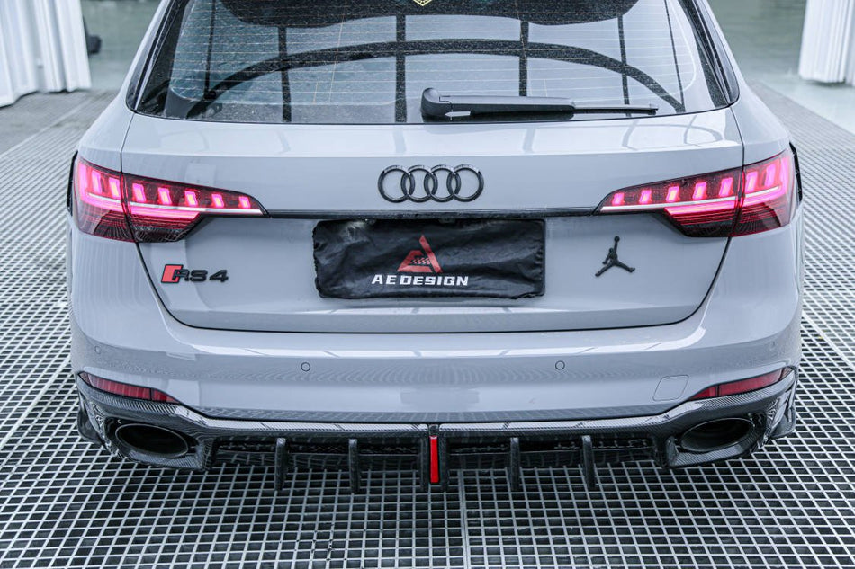 AERO DESIGN - AUDI RS4 B9.5 2021+ CARBON FIBRE REAR DIFFUSER AERO CARBON