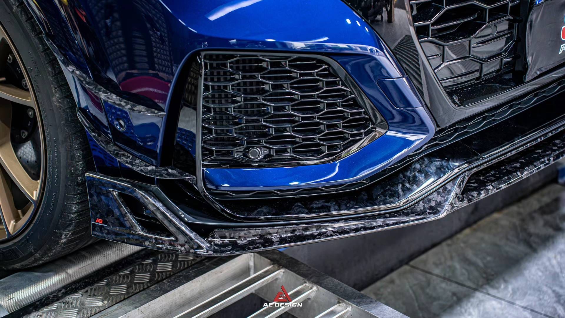 AERO DESIGN - AUDI RSQ8 2020+ DRY CARBON FIBRE FRONT LIP - Aero Carbon UK