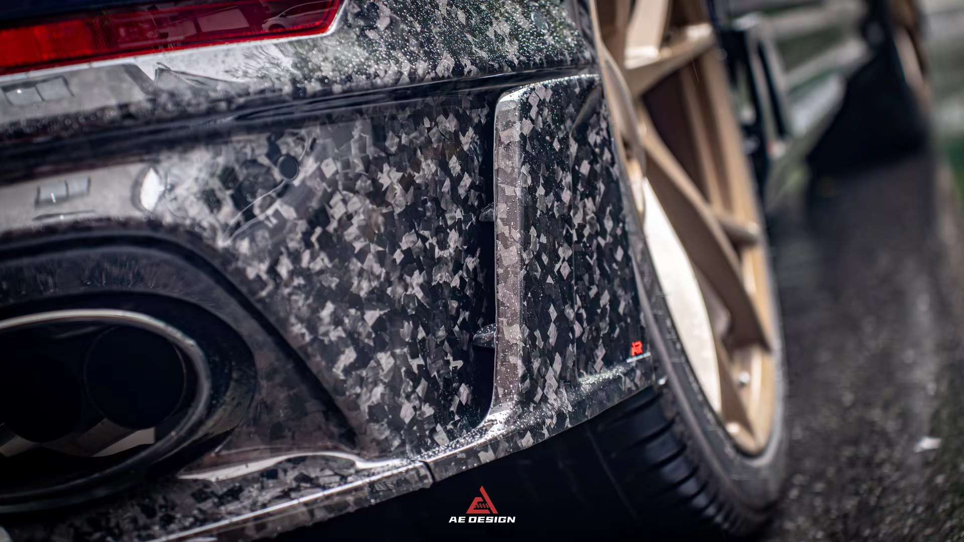 AE DESIGN - AUDI RSQ8 2020+ DRY CARBON FIBRE REAR DIFFUSER – Aero Carbon UK