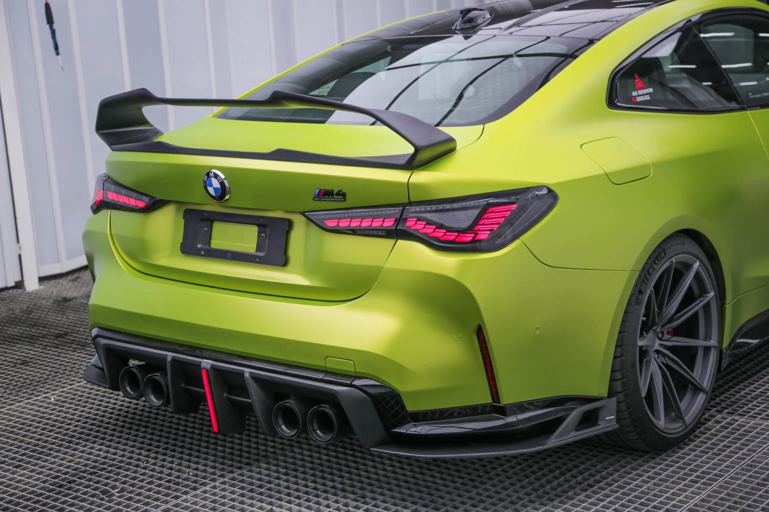 AERO DESIGN - BMW M3 G80 / M4 G82 CARBON FIBRE LED REAR DIFFUSER Aero Carbon UK