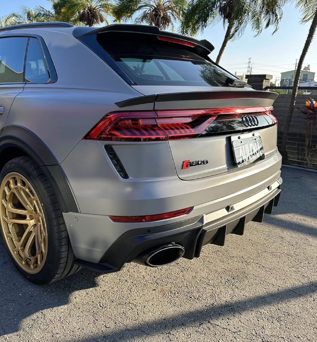 AULENA - AUDI RSQ8 DRY CARBON FIBRE REAR MID SPOILER - Aero Carbon UK