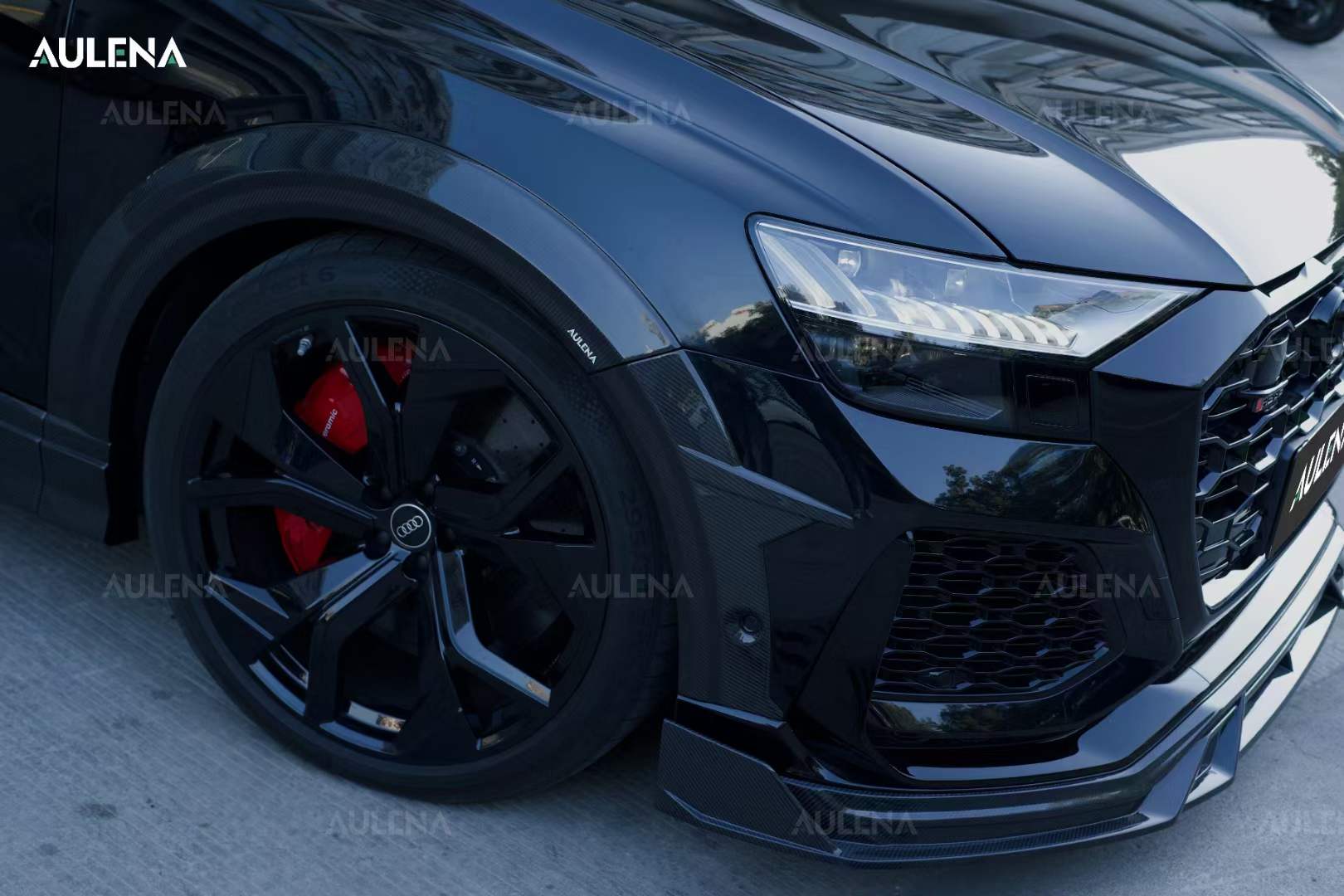 AULENA - AUDI RSQ8 DRY CARBON FIBRE WHEEL ARCHES - Aero Carbon UK