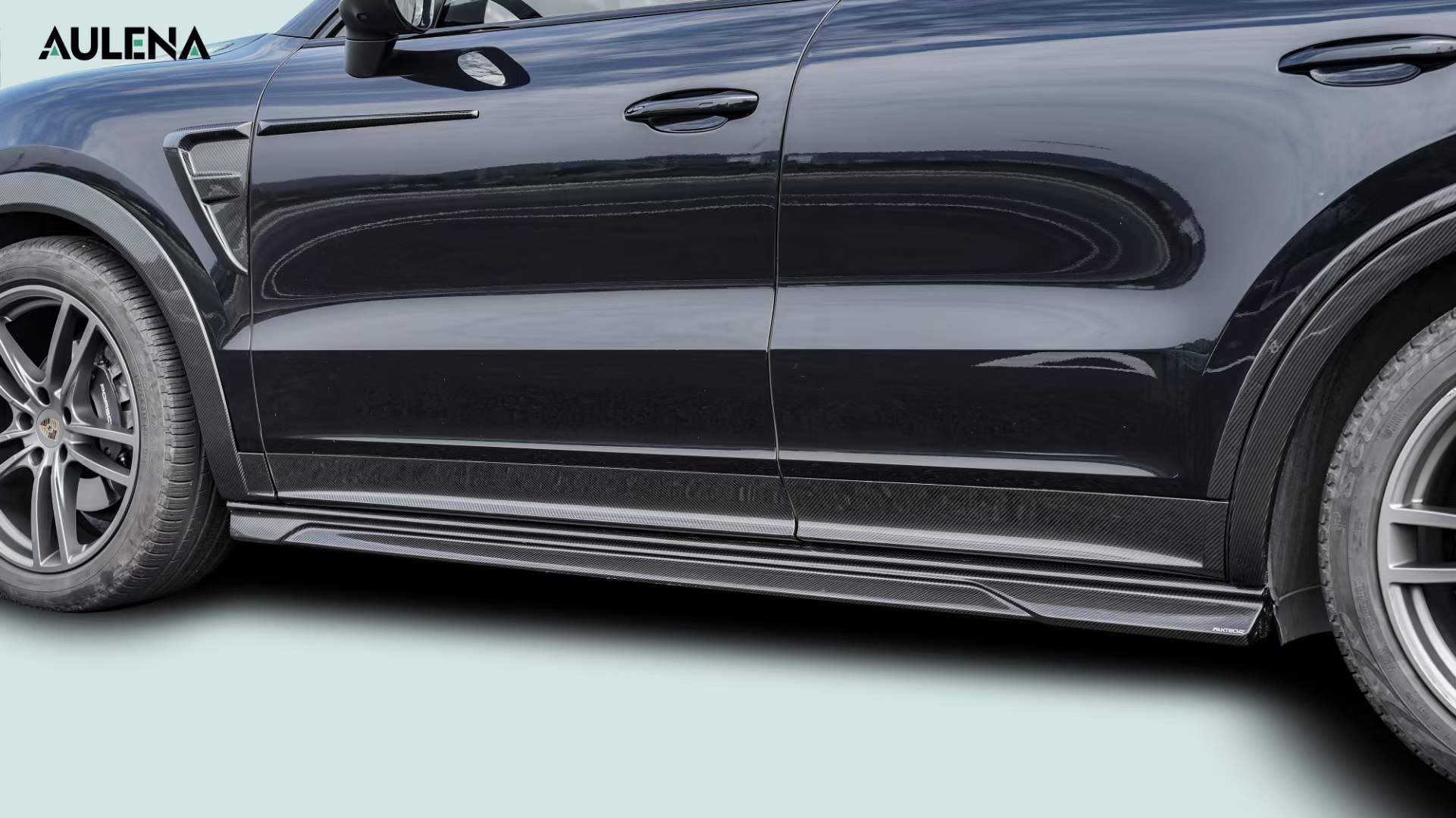 AULENA - PORSCHE CAYENNE COUPE 9Y3 DRY CARBON FIBRE SIDE DOOR SILLS - Aero Carbon UK