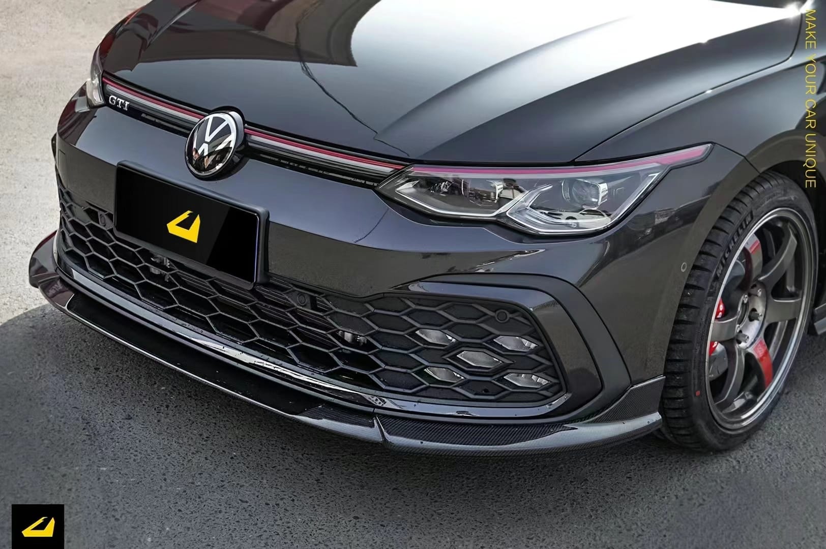 BCTXE - VOLKSWAGEN GOLF MK8 CARBON FIBRE FRONT LIP - Aero Carbon UK