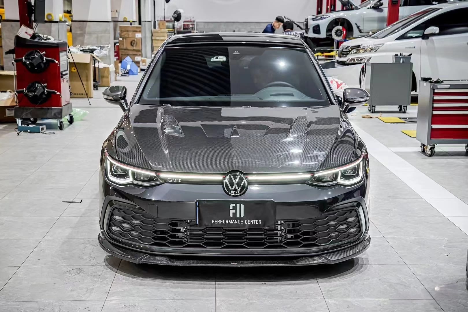 BCTXE - VOLKSWAGEN GOLF MK8 CARBON FIBRE FRONT LIP - Aero Carbon UK