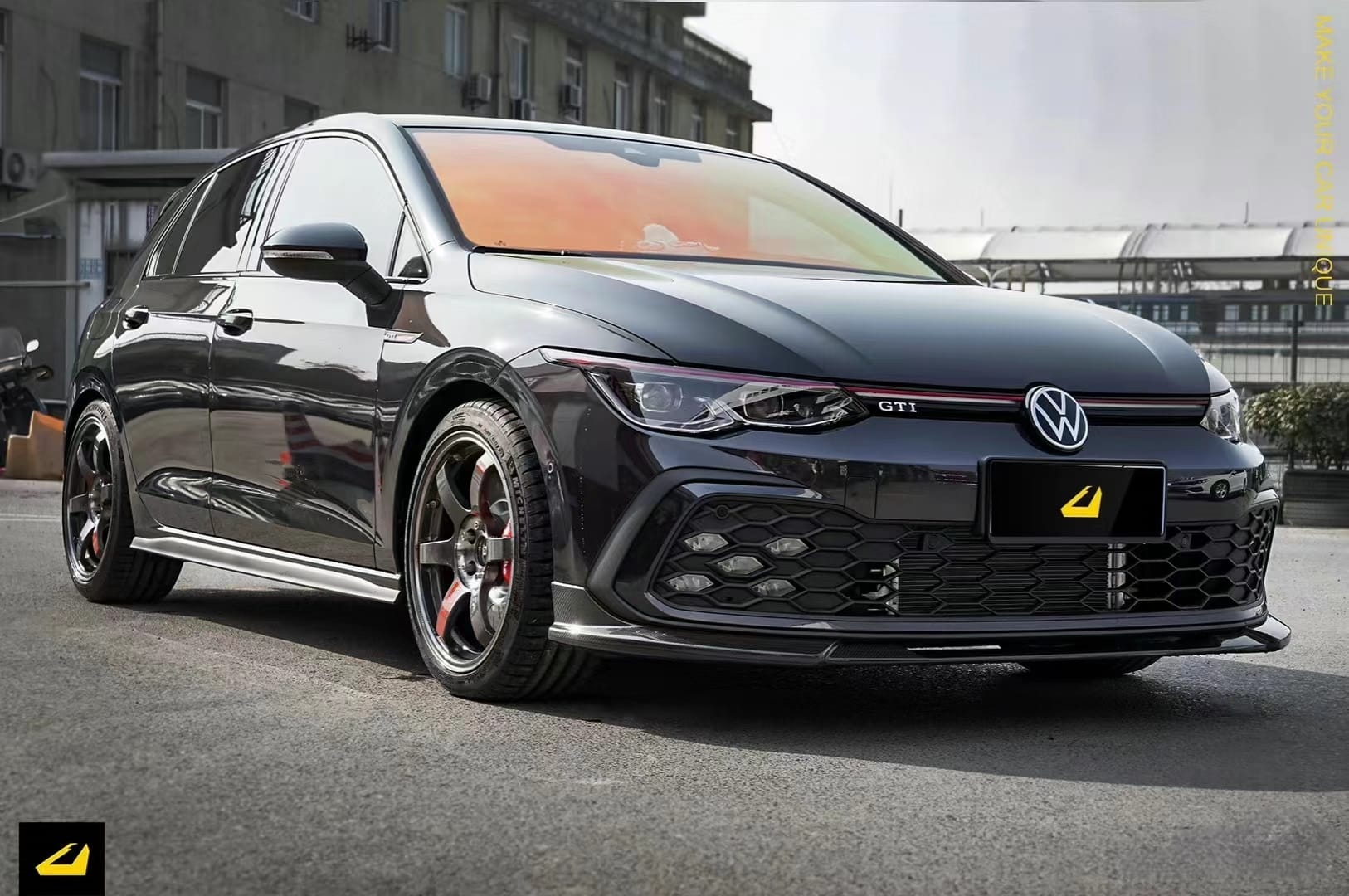 BCTXE - VOLKSWAGEN GOLF MK8 CARBON FIBRE FRONT LIP - Aero Carbon UK