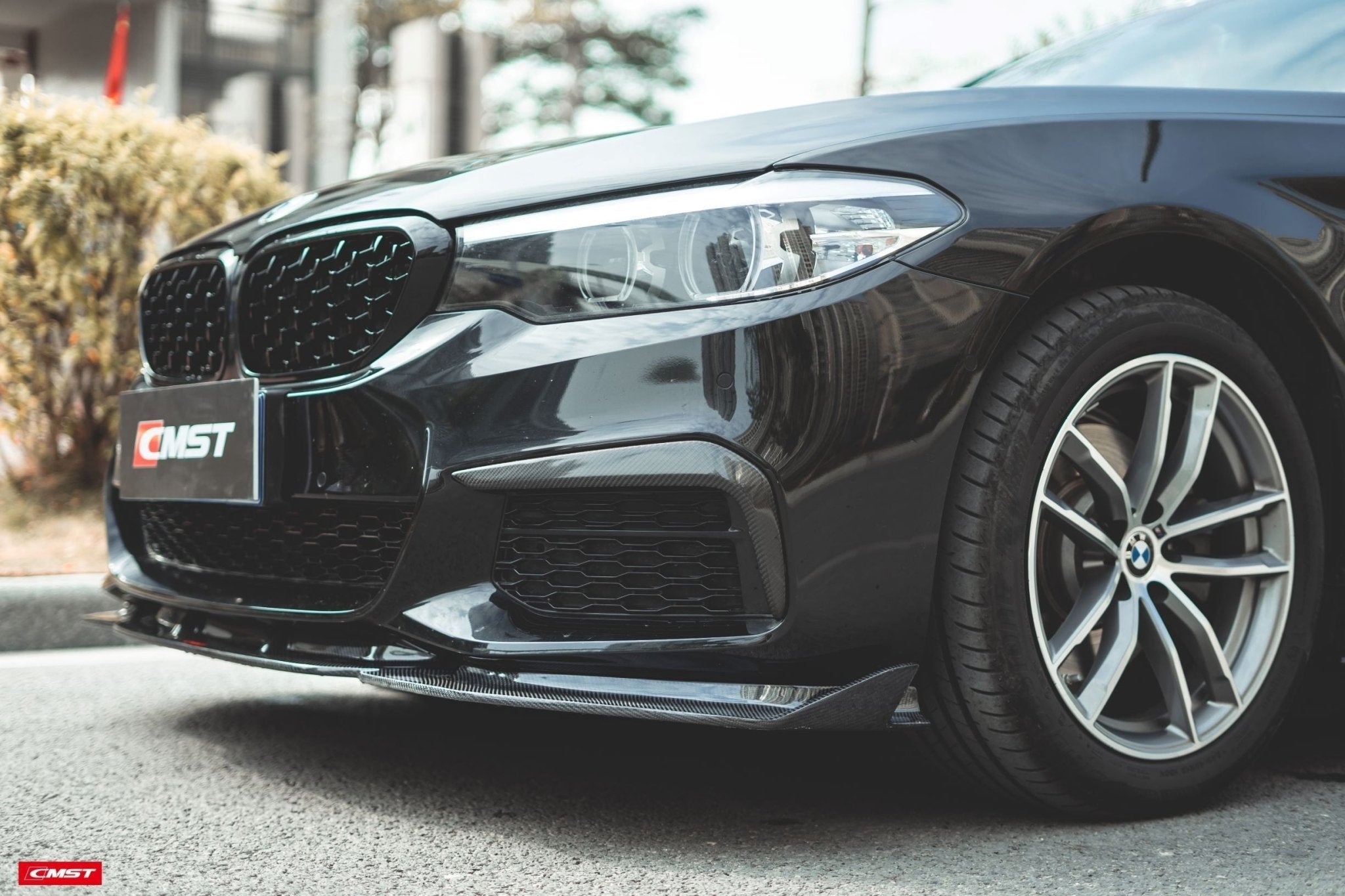 CMST - BMW 5 SERIES G30 PRE LCI CARBON FIBRE FRONT LIP - Aero Carbon UK