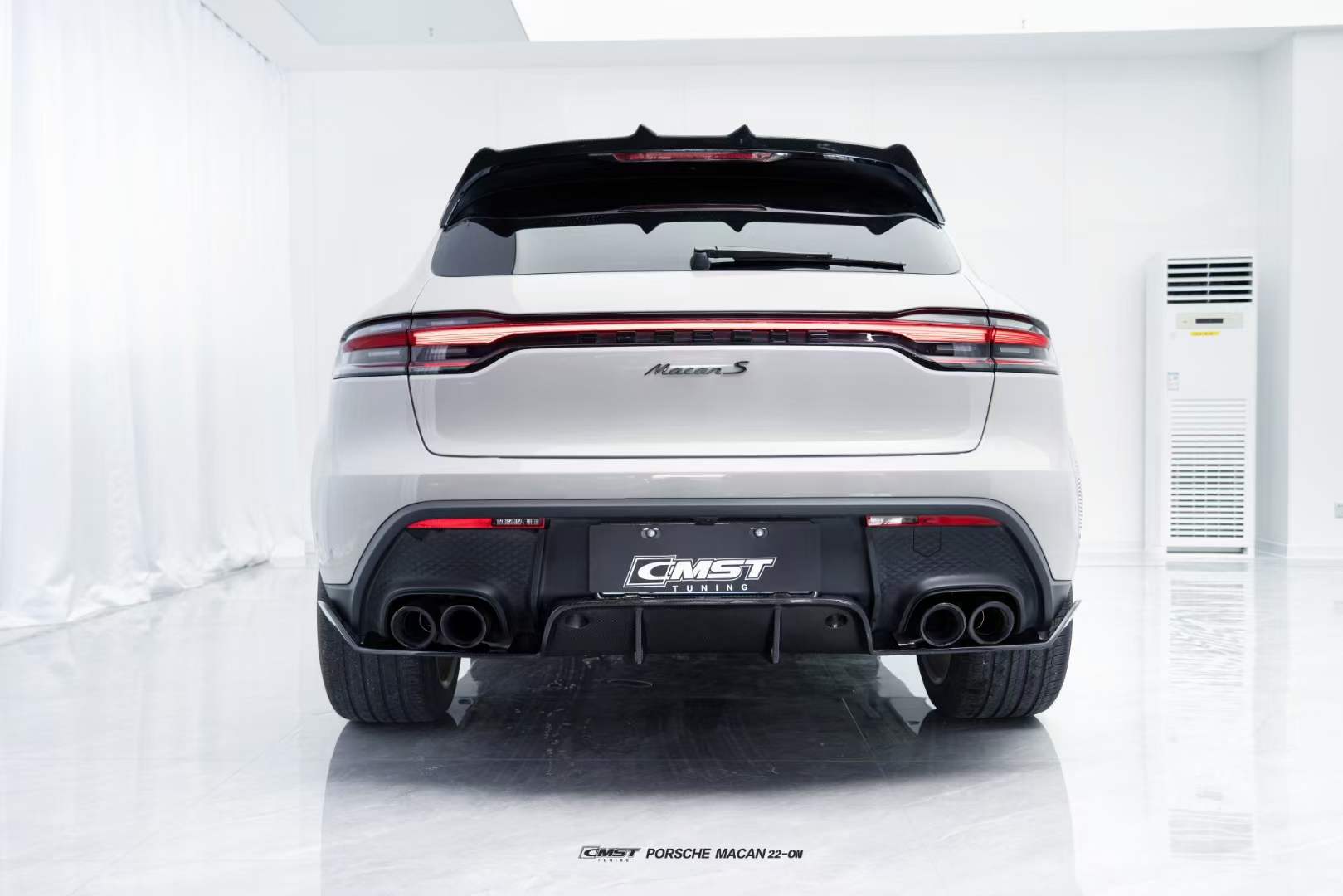 CMST - PORSCHE MACAN 2022+ DRY CARBON FIBRE DIFFUSER - Aero Carbon UK