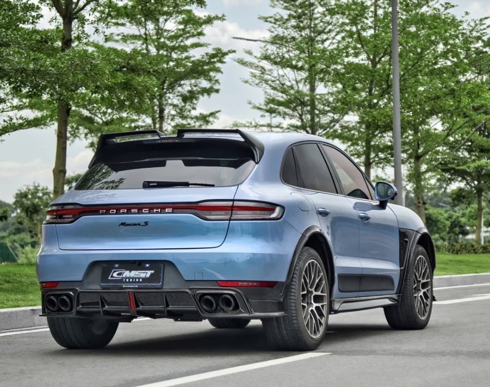 CMST - PORSCHE MACAN CARBON FIBRE DIFFUSER WITH LED BRAKE LIGHT - Aero Carbon UK