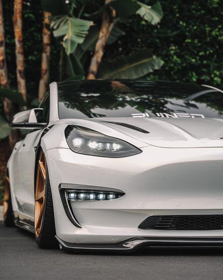 CMST - TESLA MODEL 3 CARBON FIBRE SIDE SKIRTS V3 - Aero Carbon UK