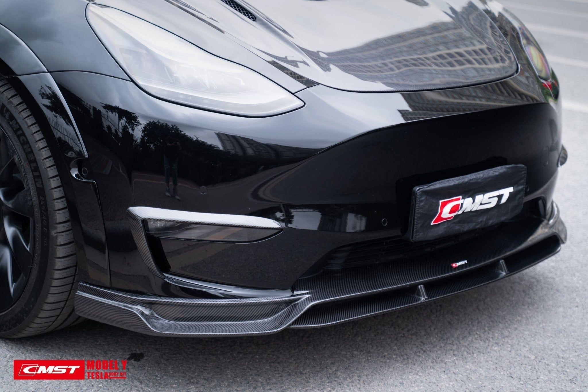 CMST - TESLA MODEL Y CARBON FIBRE FRONT LIP V2 - Aero Carbon UK