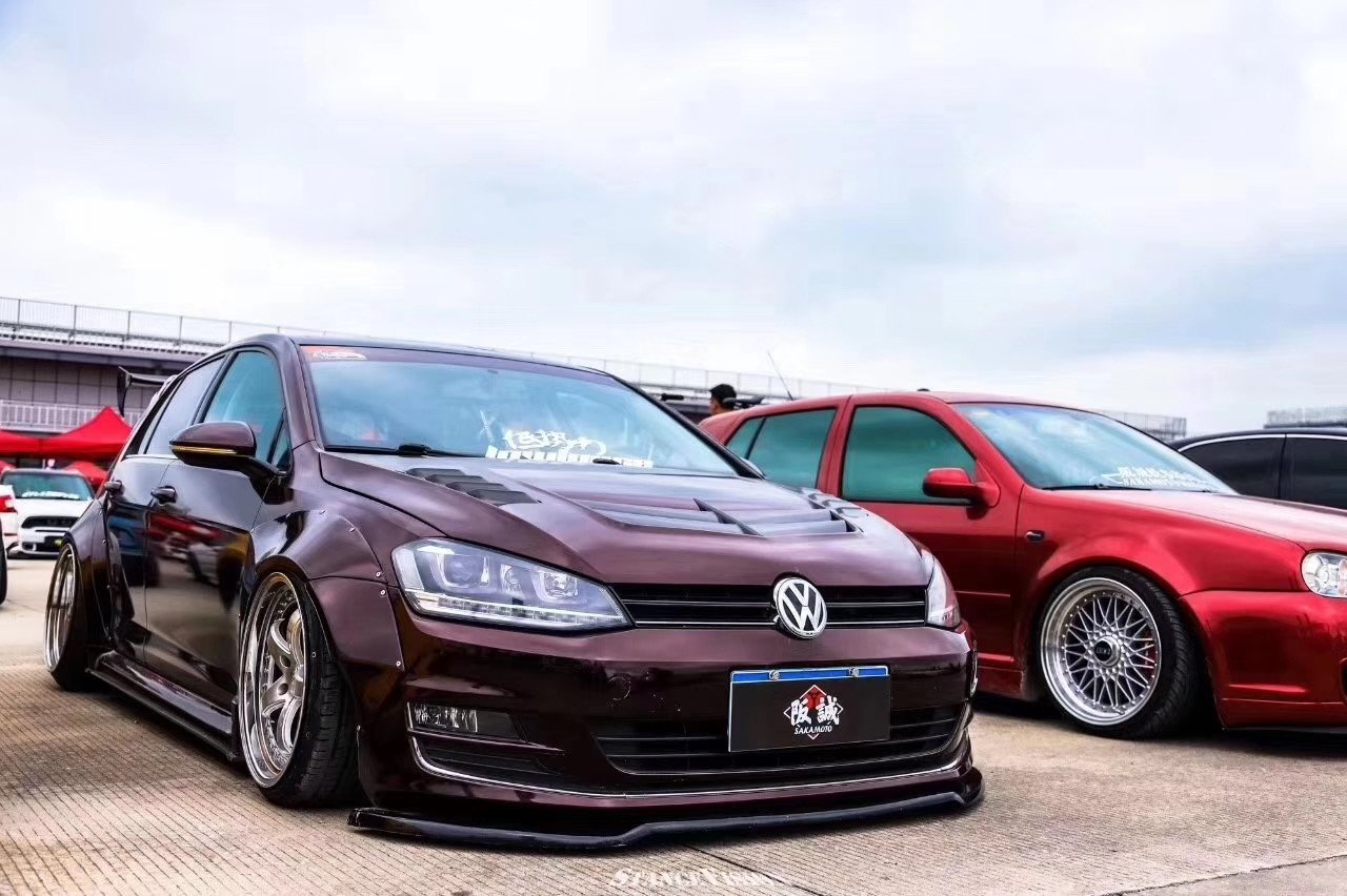 CMST -VOLKSWAGEN GOLF GTI & GOLF R MK7 MK7.5 CARBON FIBRE SIDE SKIRTS - Aero Carbon UK