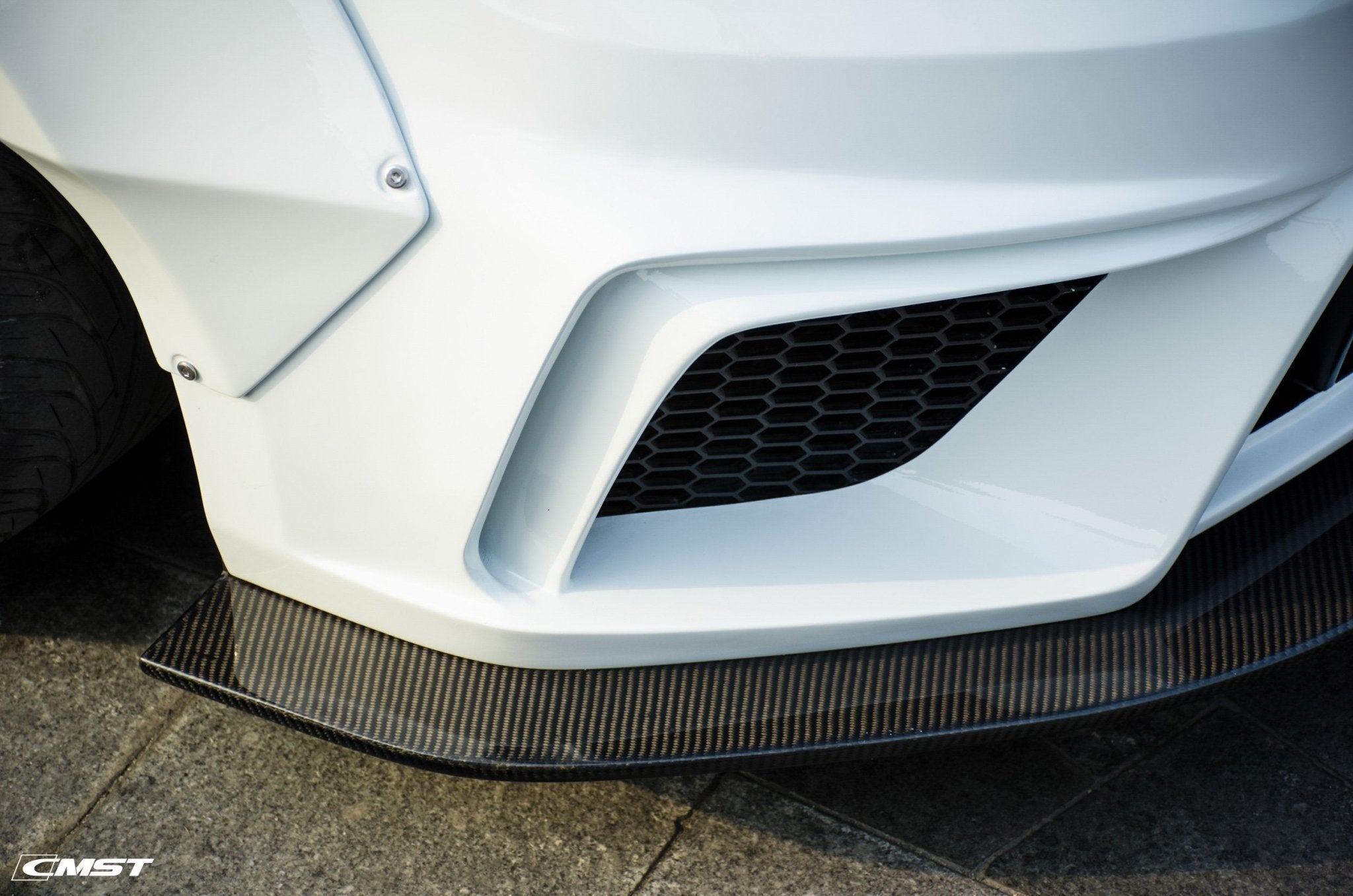 CMST - VOLKSWAGEN GOLF R / GTI MK7 FRP FRONT BUMPER + FRONT LIP - Aero Carbon UK