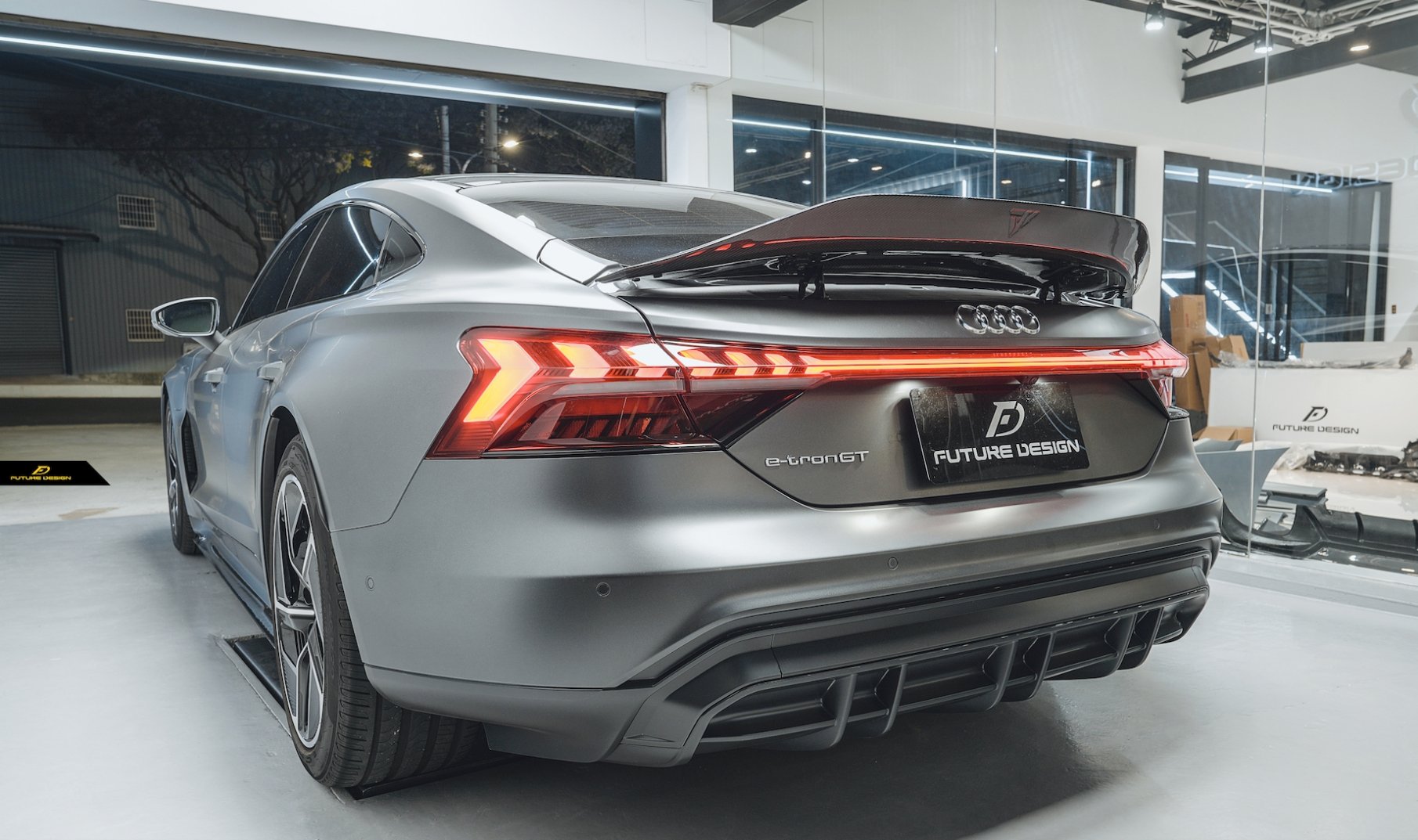 FUTURE DESIGN - AUDI E-TRON GT DRY CARBON FIBRE SPOILER - Aero Carbon UK
