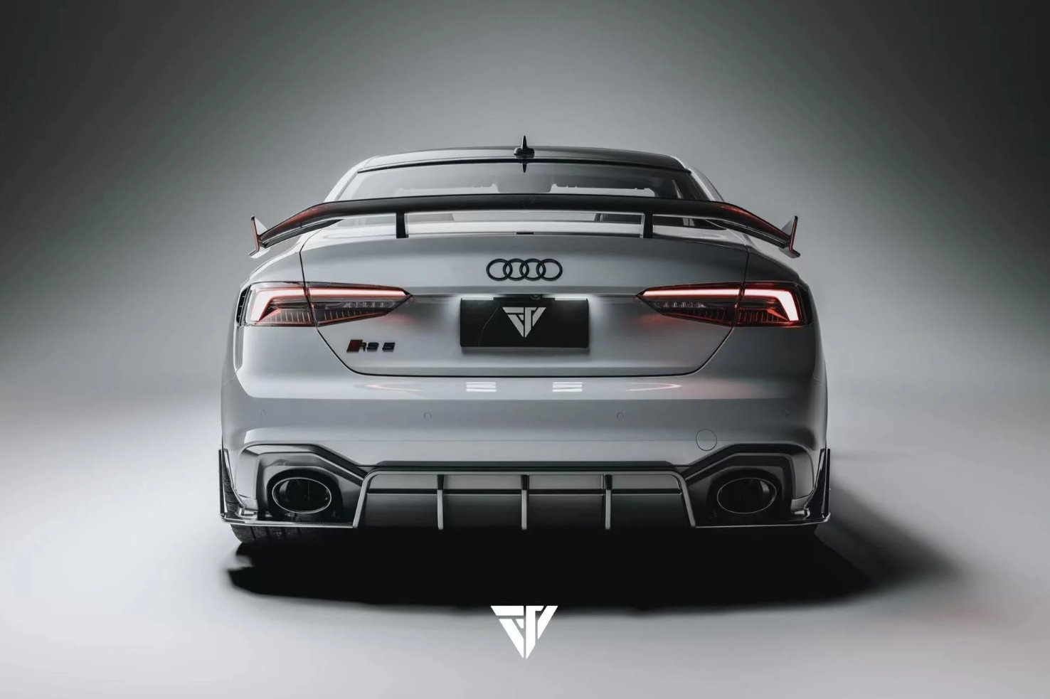 FUTURE DESIGN - AUDI RS5 B9 / B9.5 DRY CARBON FIBRE GT WING SPOILER - Aero Carbon UK