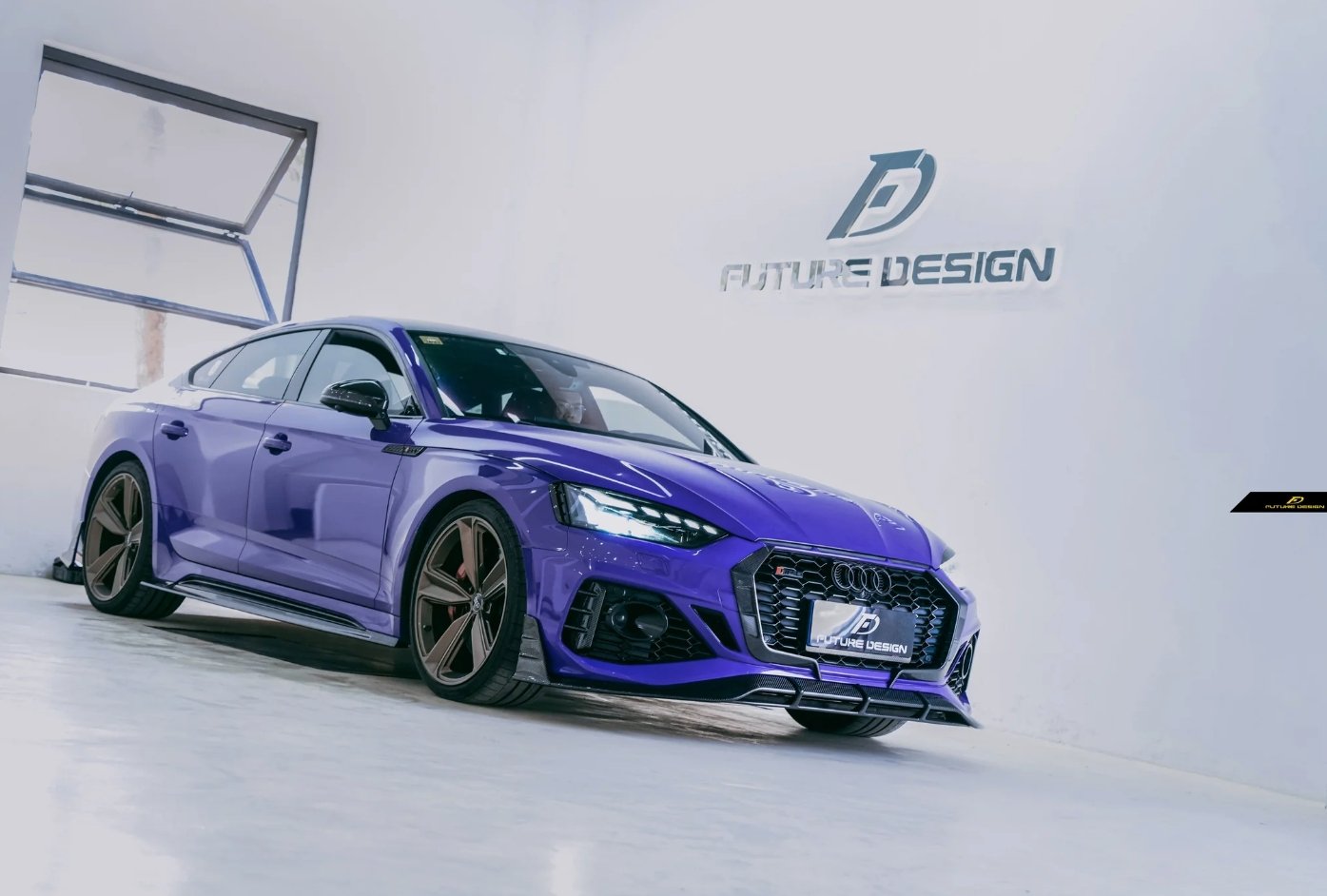 FUTURE DESIGN - AUDI RS5 B9.5 2020+ CARBON FIBRE FRONT LIP - Aero Carbon UK