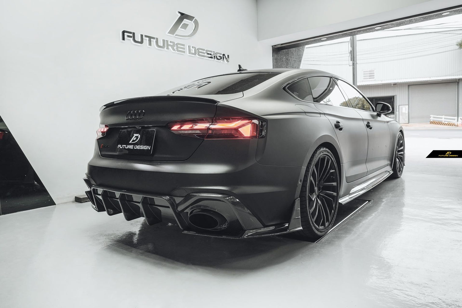 FUTURE DESIGN - AUDI RS5 B9.5 2020+ CARBON FIBRE REAR DIFFUSER - Aero Carbon UK