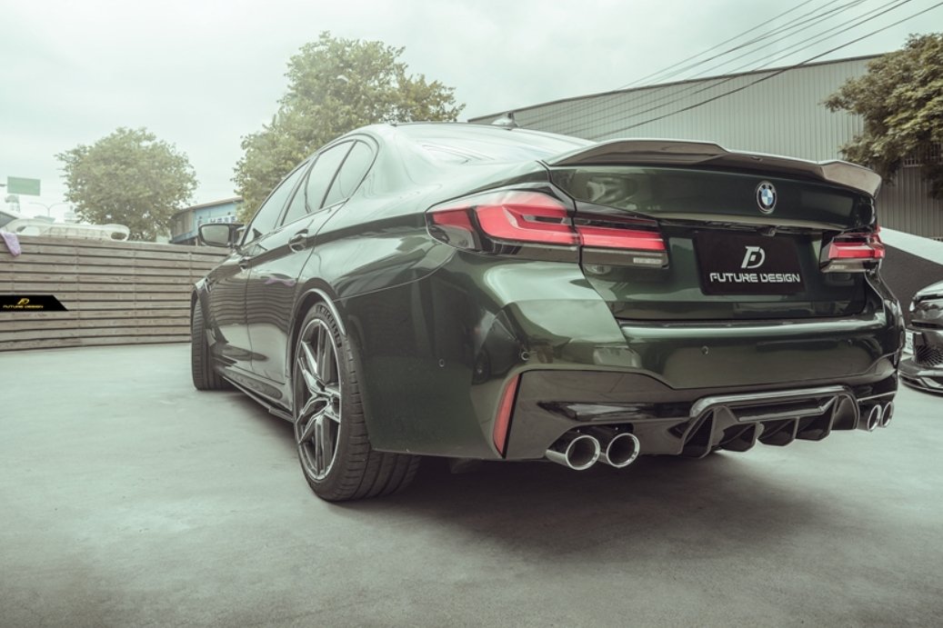 FUTURE DESIGN - BMW M5 F90 2017-20 CARBON FIBRE REAR MIDDLE DIFFUSER - Aero Carbon UK