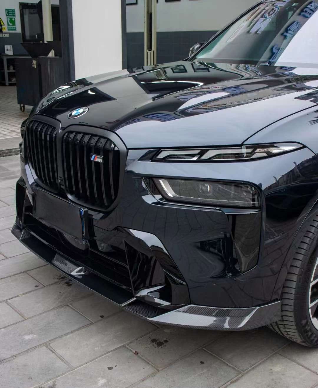2023 To 2025 For BMW X7 G07 LCI M Sport GT Style Front Bumper Lip Chin Spoiler Splitter By High Quality ABS Gloss Black Body Kit - 34 2023 To 2025 For BMW X7 G07 LCI M Sport GT Style Front Bumper Lip Chin Spoiler Splitter By High Quality ABS Gloss Black Body Kit - 34